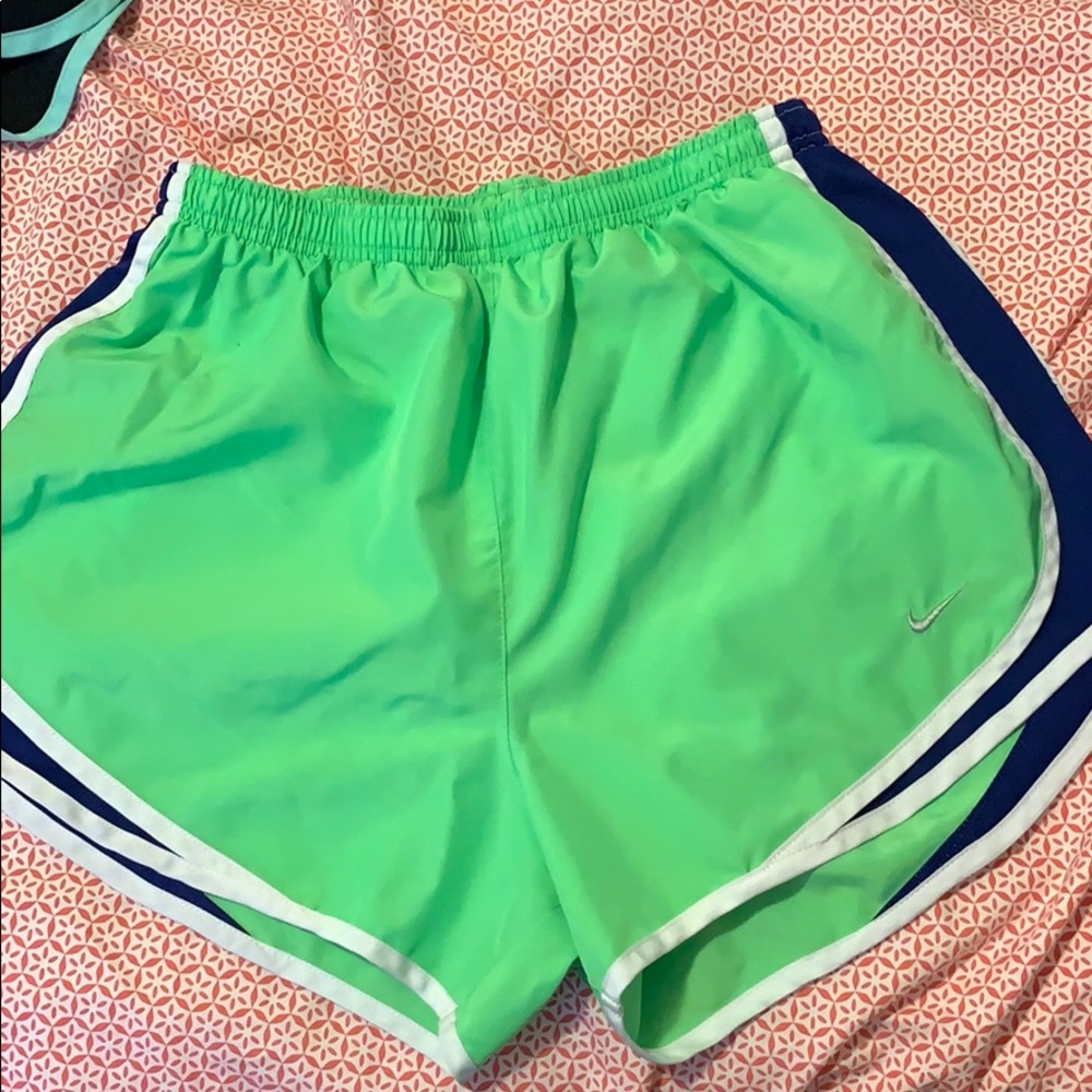 nike running shorts
